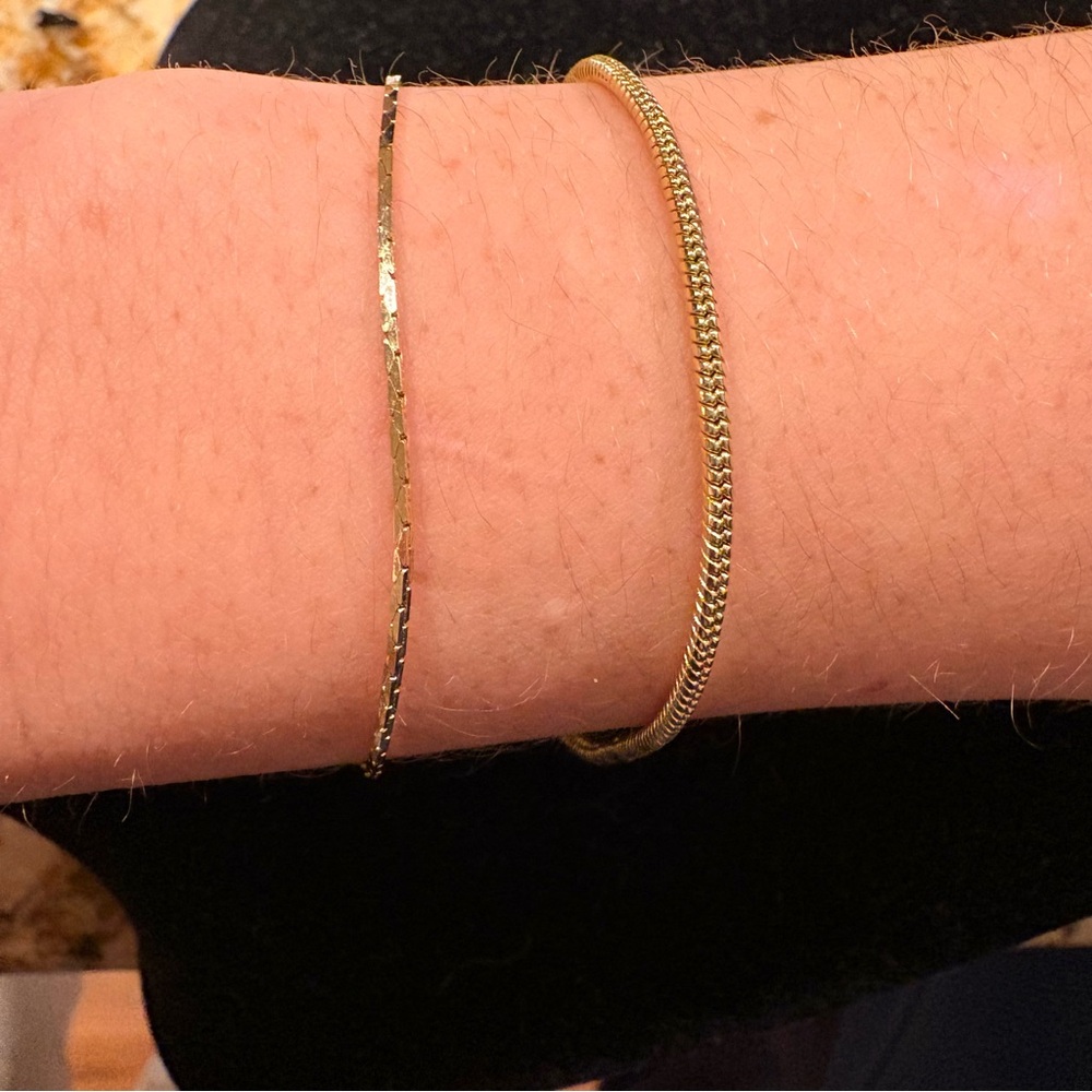 Elegant Gold Bracelet Set